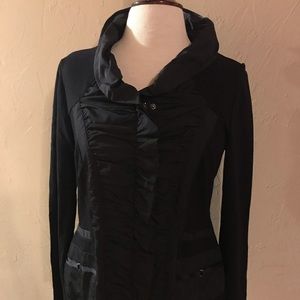 Cute jacket/shirt with ruffle by Yest.